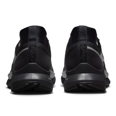 Nike Men's React Pegasus Trail 4 GORE-TEX Men's Shoes - BlackToe Running#colour_black-wolf-grey-reflect-silver