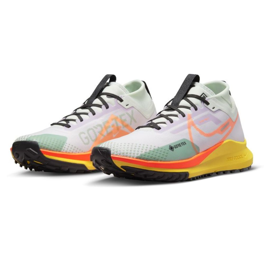 Nike Men's React Pegasus Trail 4 GORE-TEX - BlackToe Running#colour_barely-grape-total-orange-barely-green