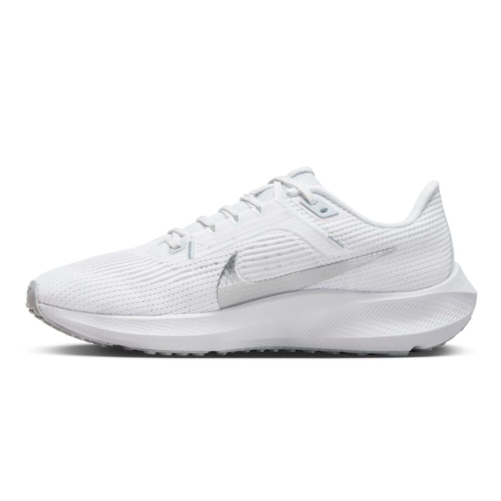 Nike Women's Air Zoom Pegasus 40 Women's Shoes - BlackToe Running#colour_white-metallic-silver-pure-platinum