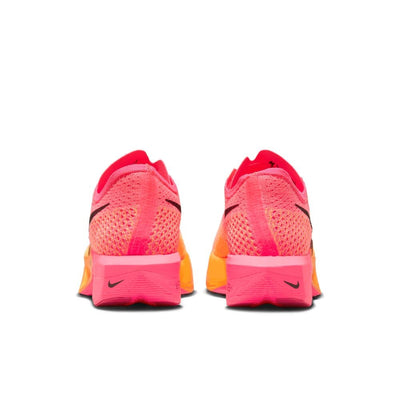 Nike Women's ZoomX Vaporfly Next% 3 - BlackToe Running#colour_hyper-pink-black-lazer-orange