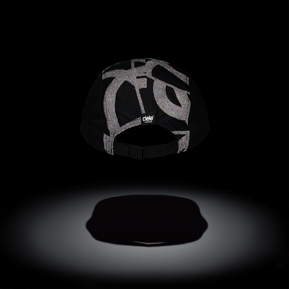 Ciele LRCap - Night Right Allover - Loop Shadowcast Headwear - BlackToe Running - 