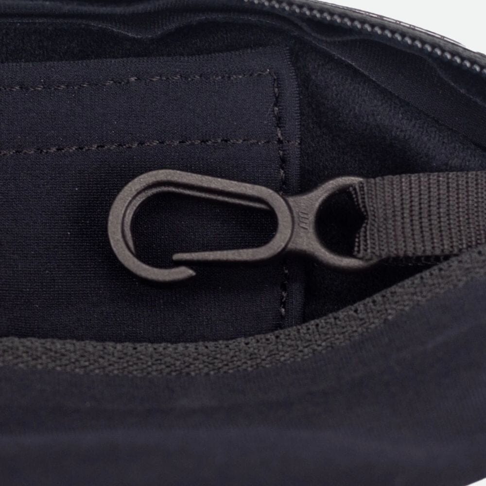 Nathan Mirage Pak Adjustable Belt - BlackToe Running
