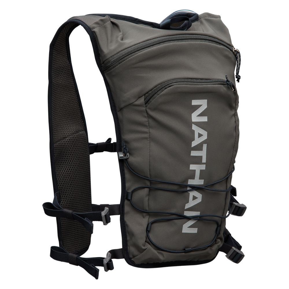 Nathan QuickStart 2 6L Hydration Pack - BlackToe Running