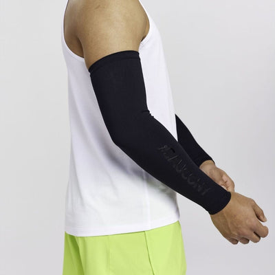 Saucony Fortify Arm Sleeves Arm Sleeves - BlackToe Running#colour_black