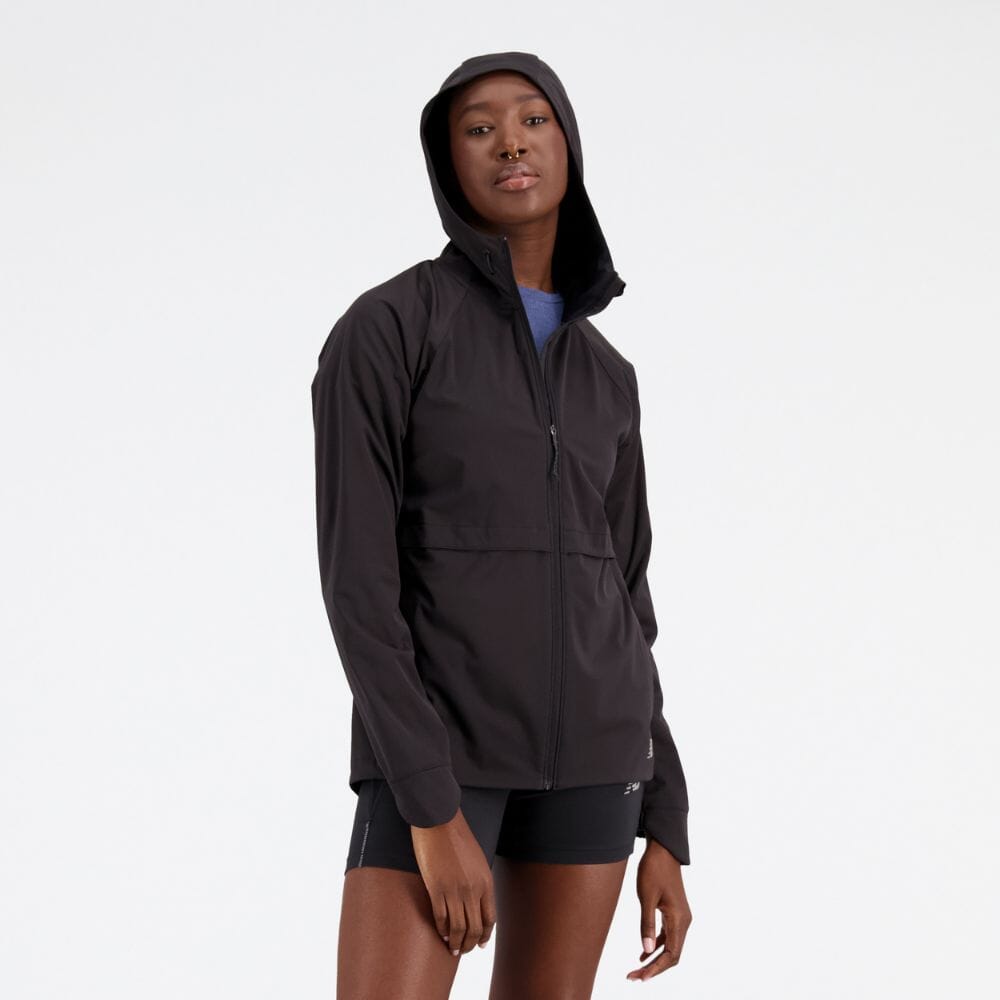 New Balance Women's Impact Run Water Defy Jacket Women's Tops - BlackToe Running#colour_black