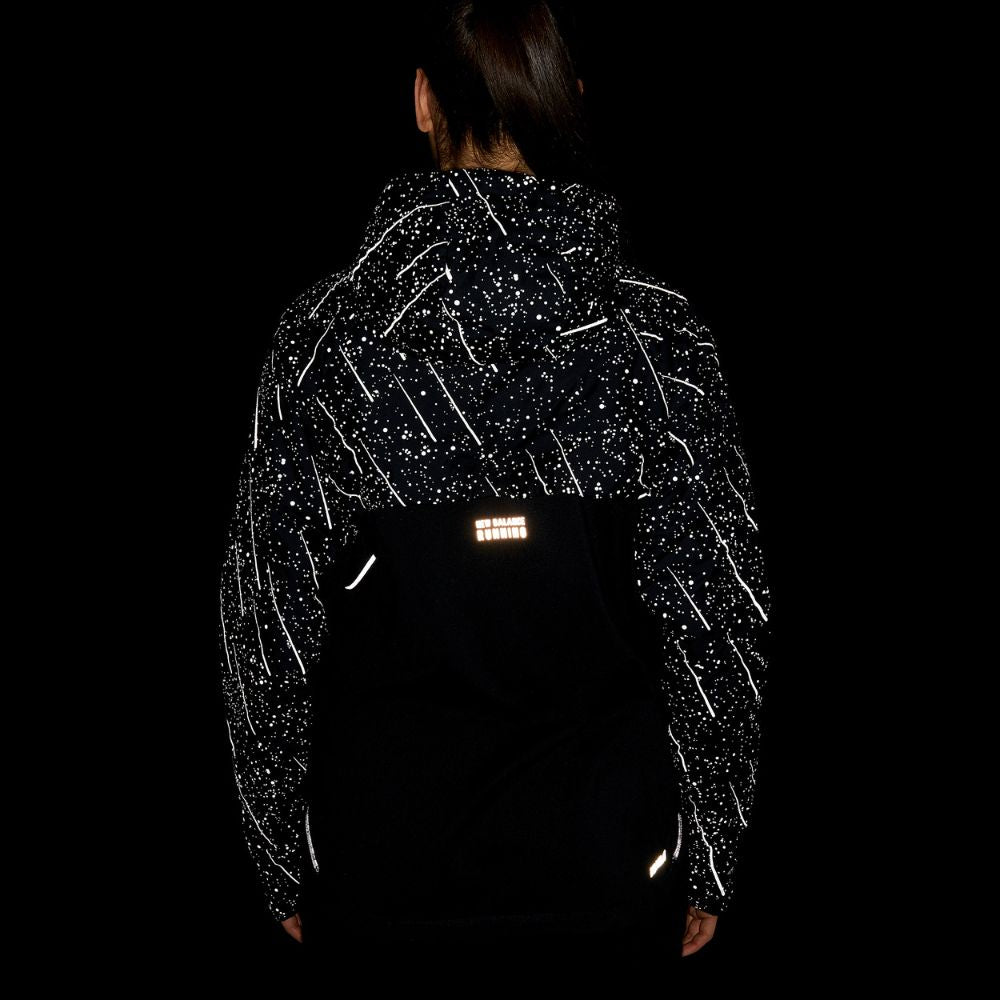 New Balance Women's Reflective Print Impact Run Heat Jacket Women's Tops - BlackToe Running#colour_black