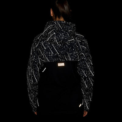 New Balance Women's Reflective Print Impact Run Heat Jacket Women's Tops - BlackToe Running#colour_black
