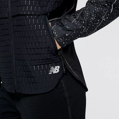 New Balance Women's Reflective Print Impact Run Heat Jacket Women's Tops - BlackToe Running#colour_black