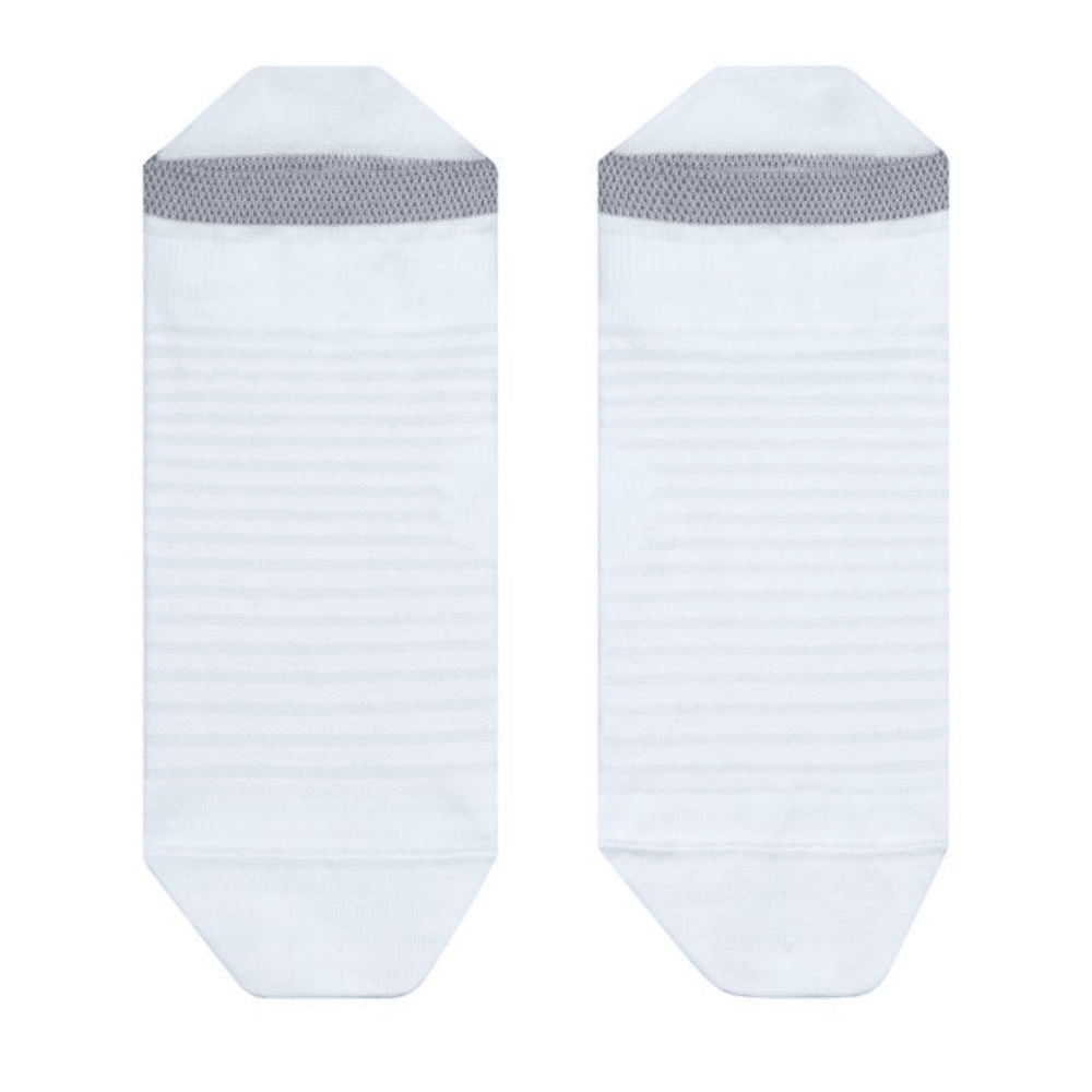 Nike Spark Light Weight Utralight Cushion No-Show Tab Socks - BlackToe Running