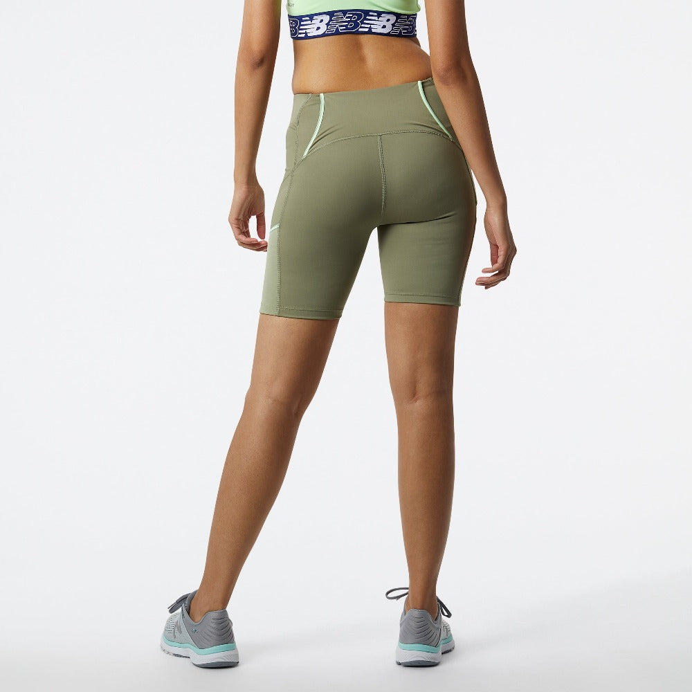 New Balance Women'Q Speed Utility Fitted Short - BlackToe Running#colour_olive-leaf